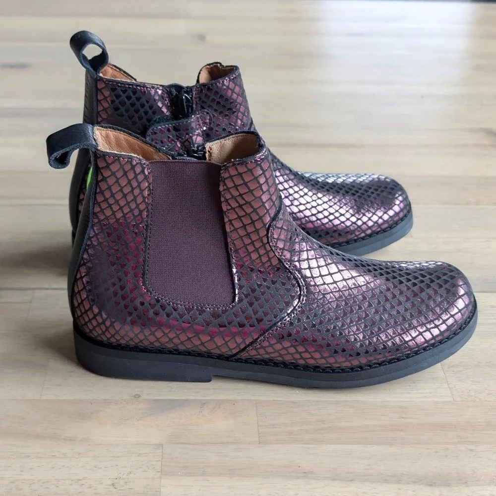 Froddo Girls Metallic Snake Embossed Chelsea Boots Side Zip Size 35 US 3-4 Youth